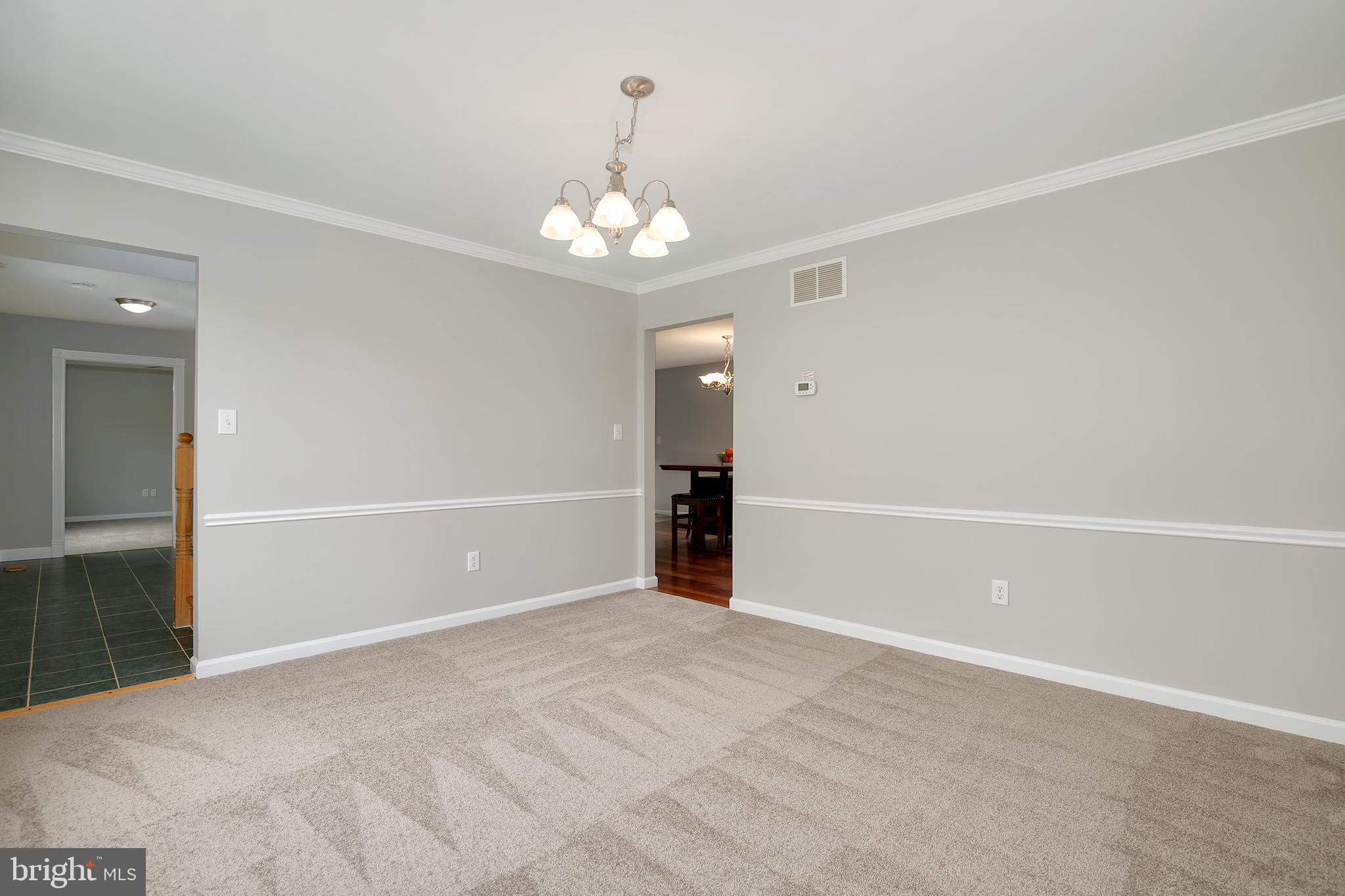 2670 Leslie Road Mount Airy, MD 21771 - Photo 10 of 42