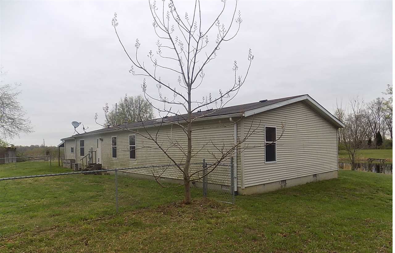 7905 Boyd Road Cannelton, IN 47520 - Photo 7 of 11 Gallery Image 7