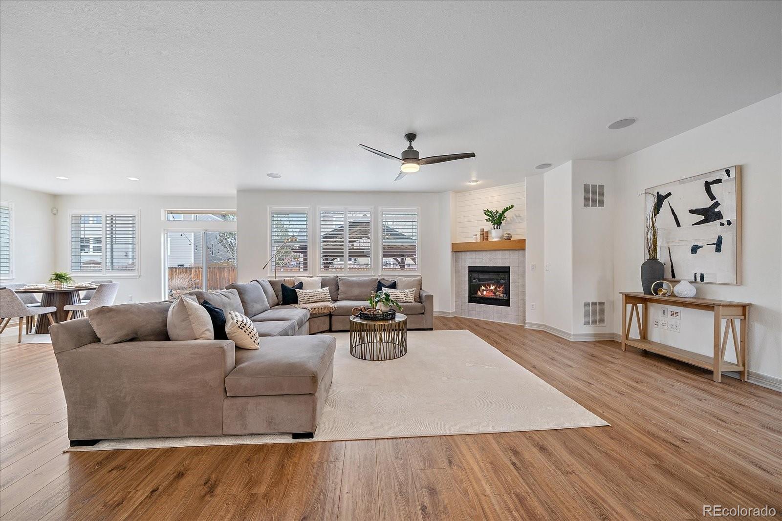 2758 Red Hawk Ridge Drive Castle Rock, CO 80109 - Photo 4 of 50