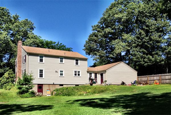 89 Greenbrook Road Hamilton, MA 01982 - Photo 4 of 7 Gallery Image 4