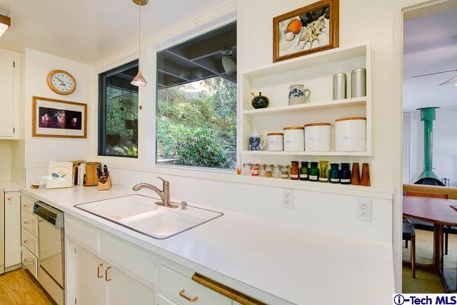 3588 Canyon Crest Road Altadena, CA 91001 - Photo 11 of 32 Additional Photo