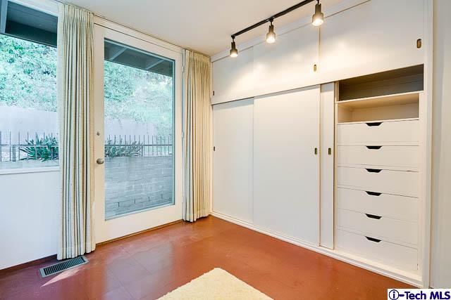 3588 Canyon Crest Road Altadena, CA 91001 - Photo 20 of 32 Additional Photo