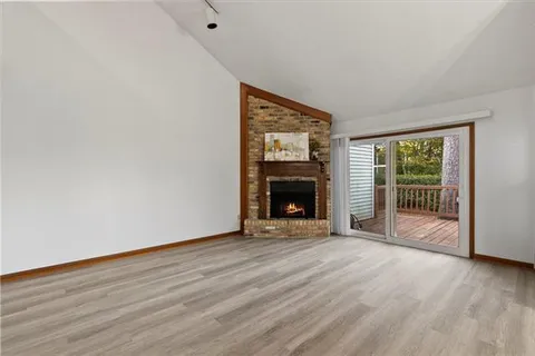 $209,900 | 16 Jacqueline Court, Unit 16, Mandeville, LA 70471