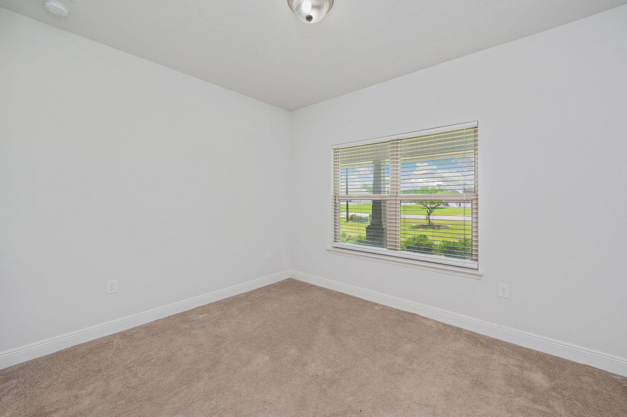 5737 Marigold Loop Crestview, FL 32539 - Photo 23 of 37 Additional bedroom