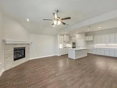 $2,750 | 429 Charles Street, Argyle, TX 76226