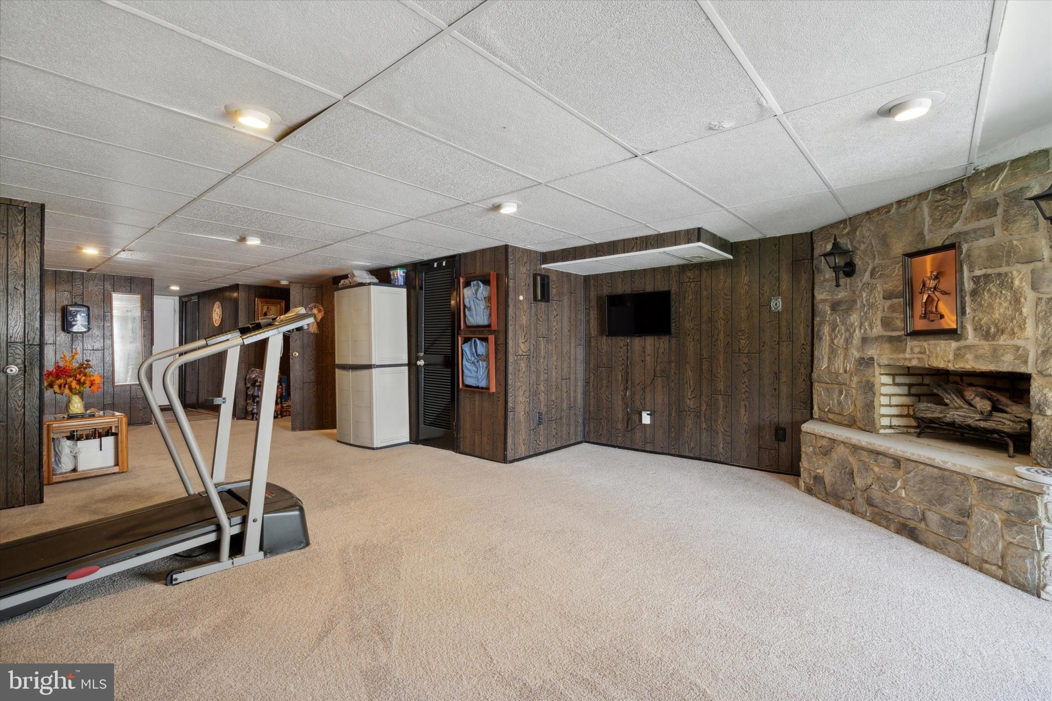 10840 Harrow Road Philadelphia, PA 19154 - Photo 29 of 35