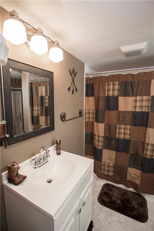 2889 Valley Grove Road Anderson, IN 46017 - Photo 21 of 41