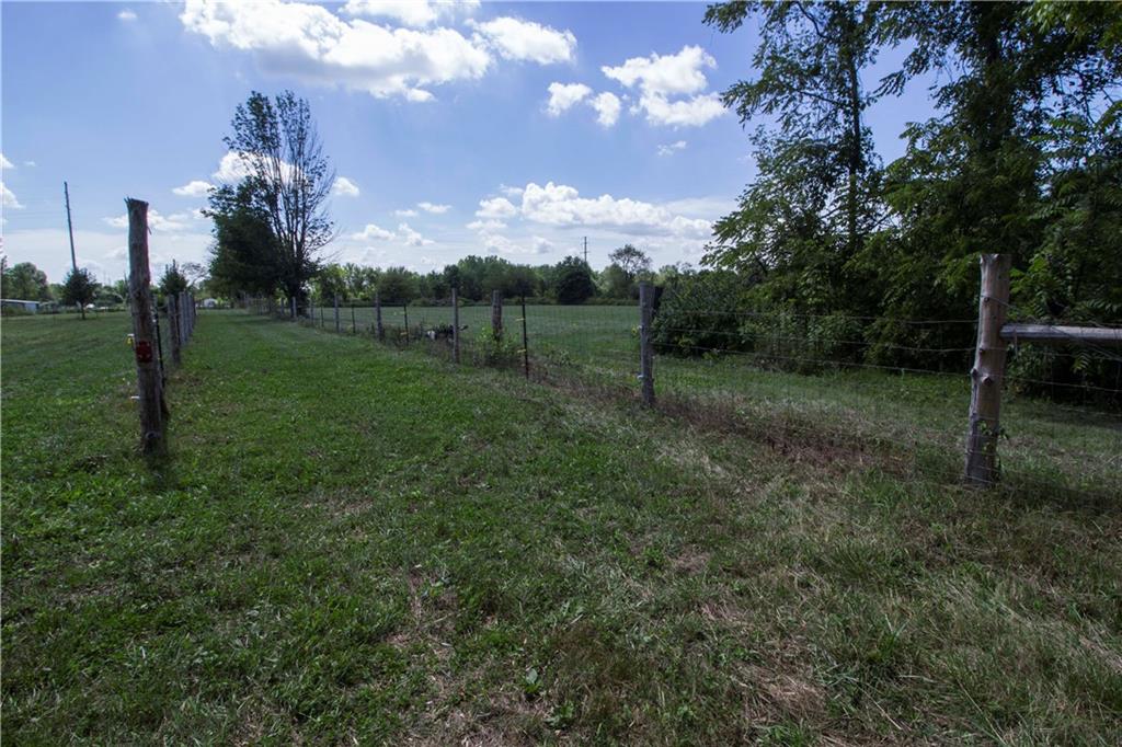 2889 Valley Grove Road Anderson, IN 46017 - Photo 23 of 41