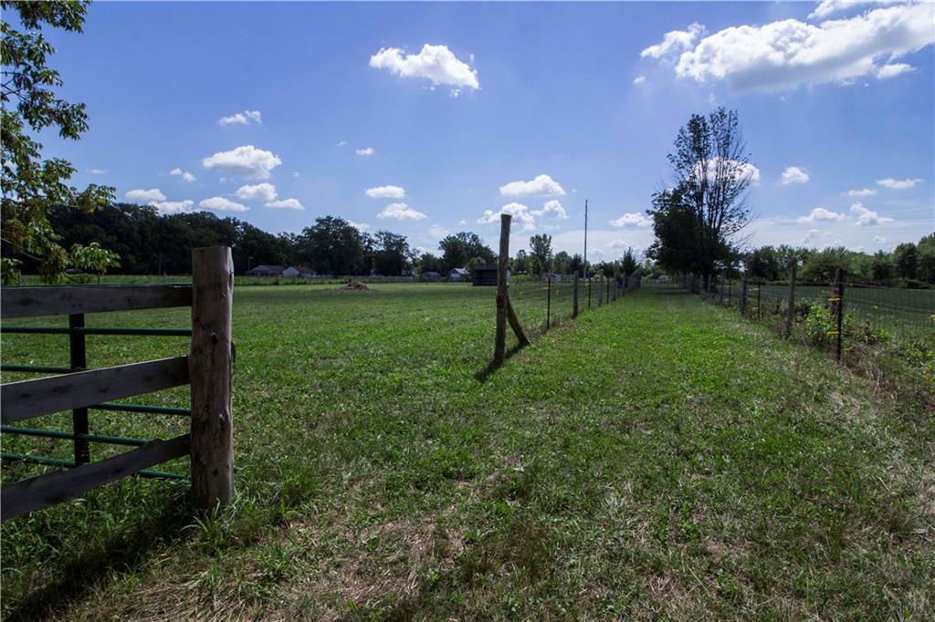 2889 Valley Grove Road Anderson, IN 46017 - Photo 25 of 41