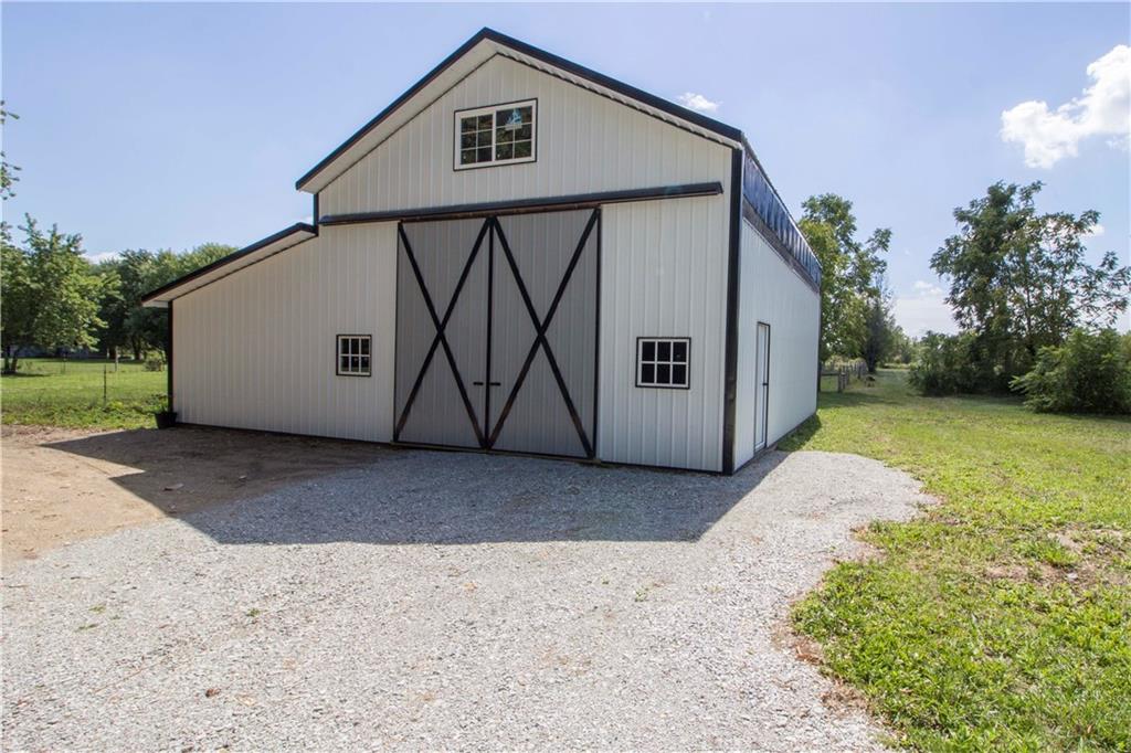 2889 Valley Grove Road Anderson, IN 46017 - Photo 31 of 41