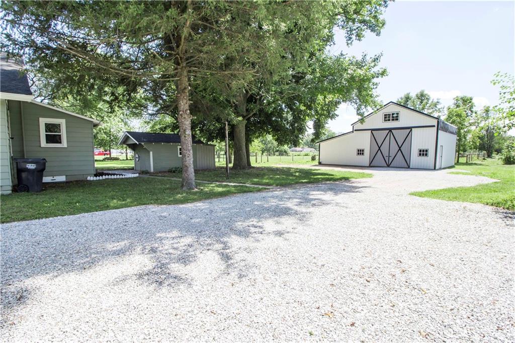 2889 Valley Grove Road Anderson, IN 46017 - Photo 33 of 41