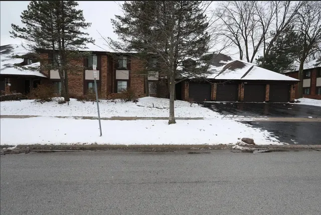 $188,000 | 3207 West 184th Street, Unit 1A, Homewood, IL 60430