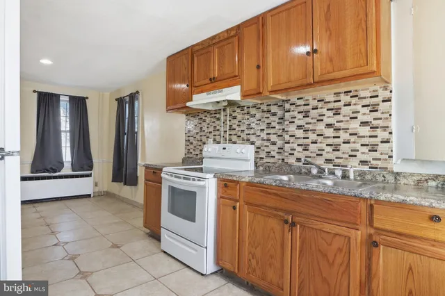 $155,000 | 26 South East Street, Spring Grove, PA 17362