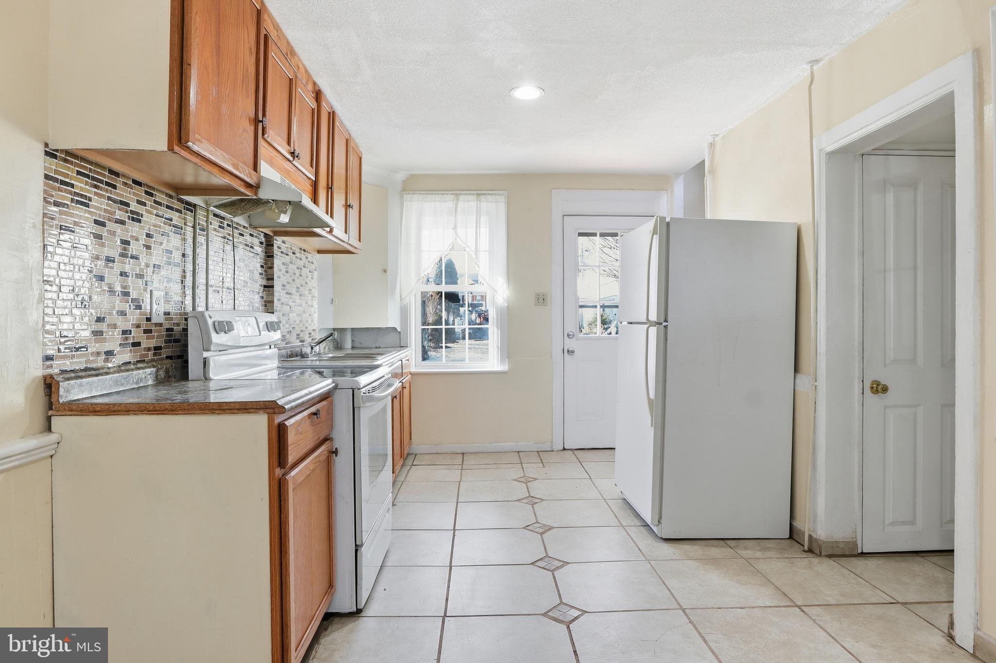 26 South East Street Spring Grove, PA 17362 - Photo 12 of 55