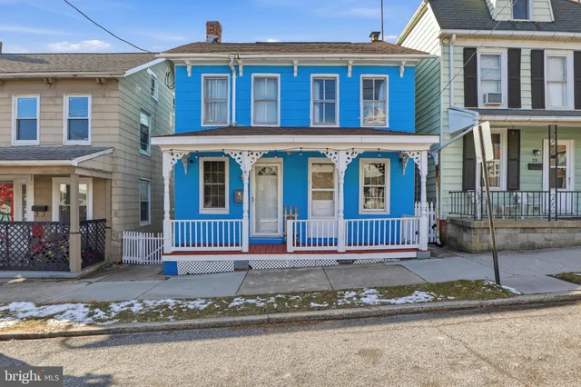 $155,000 | 26 South East Street, Spring Grove, PA 17362