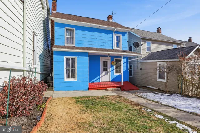 $155,000 | 26 South East Street, Spring Grove, PA 17362