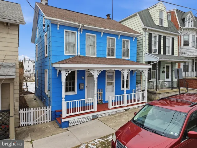 $155,000 | 26 South East Street, Spring Grove, PA 17362