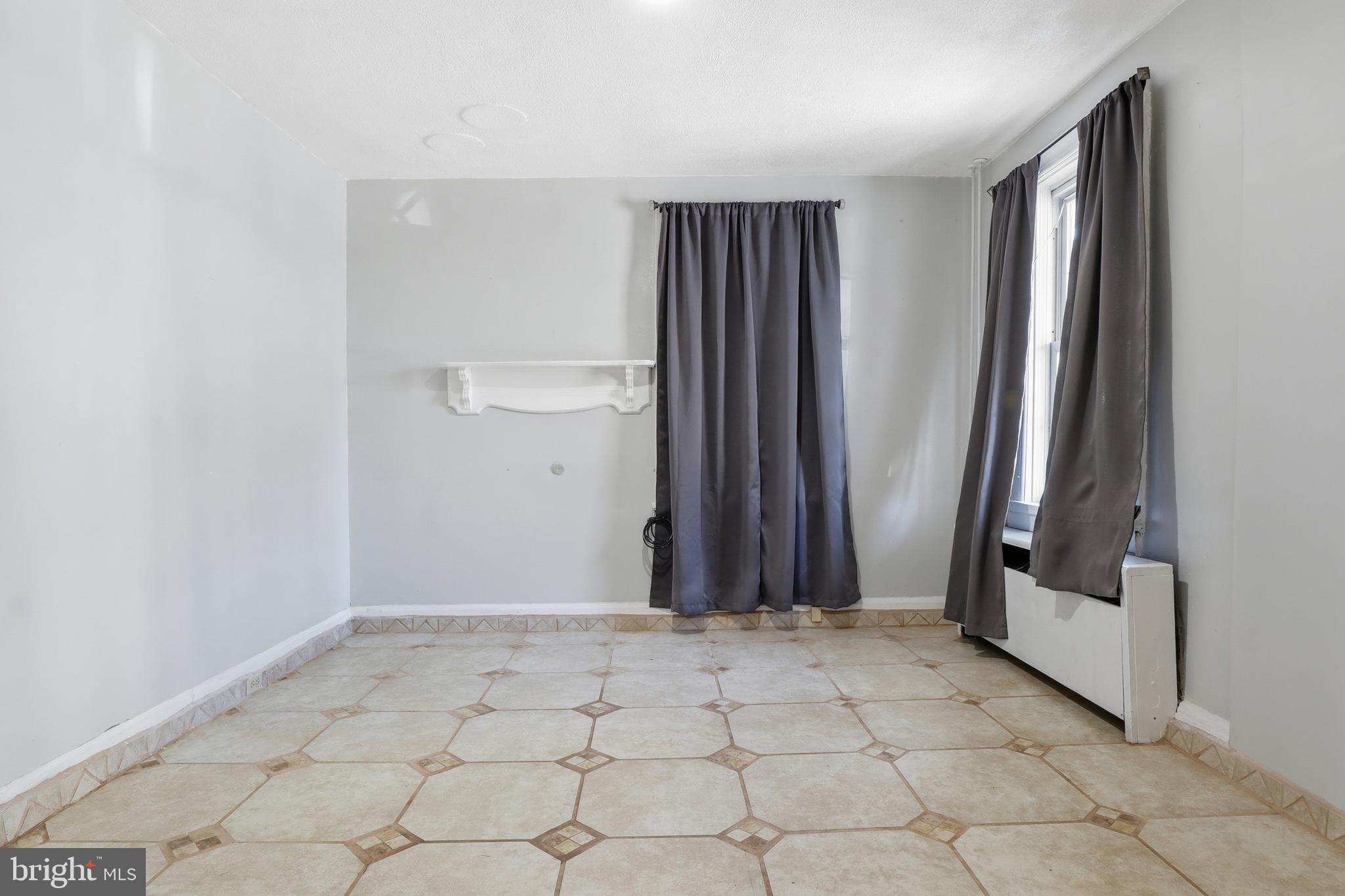 26 South East Street Spring Grove, PA 17362 - Photo 7 of 55