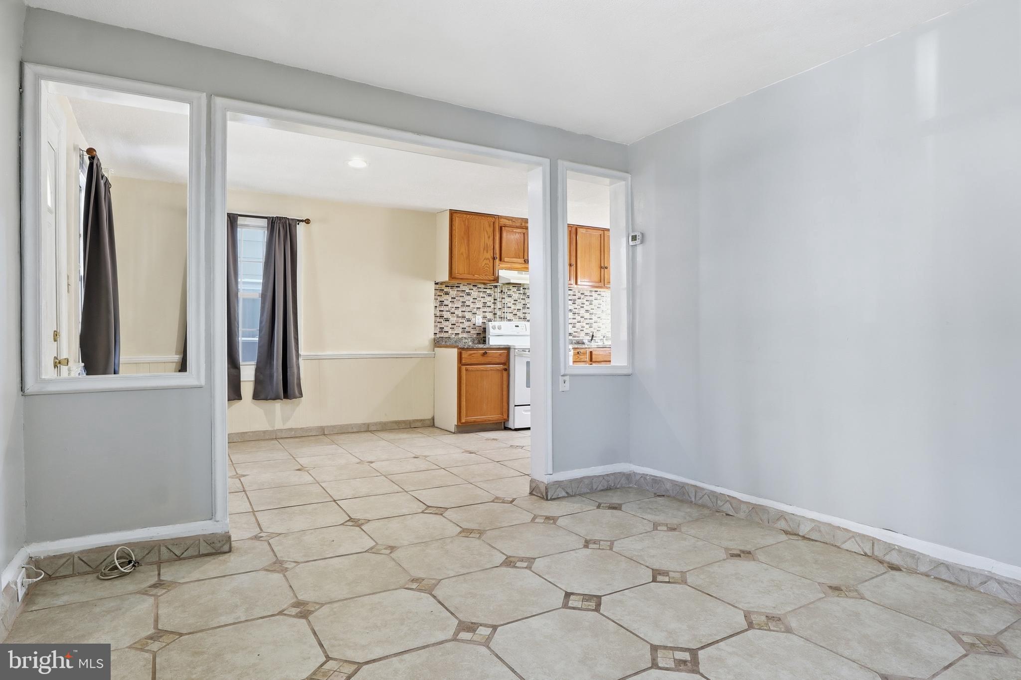 26 South East Street Spring Grove, PA 17362 - Photo 8 of 55