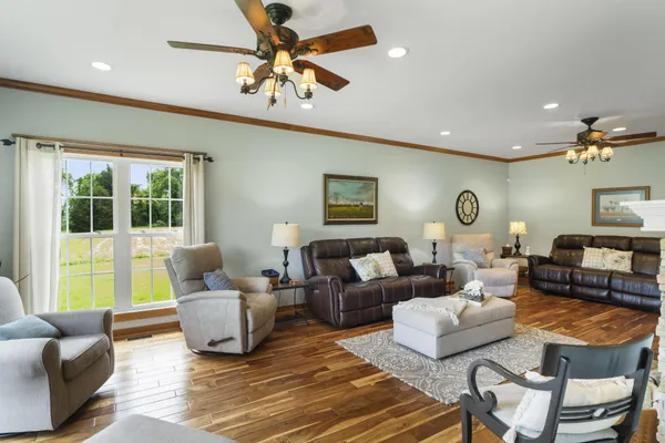 $2,796,000 | 29 Roger Monk Road, Petersburg, TN 37144