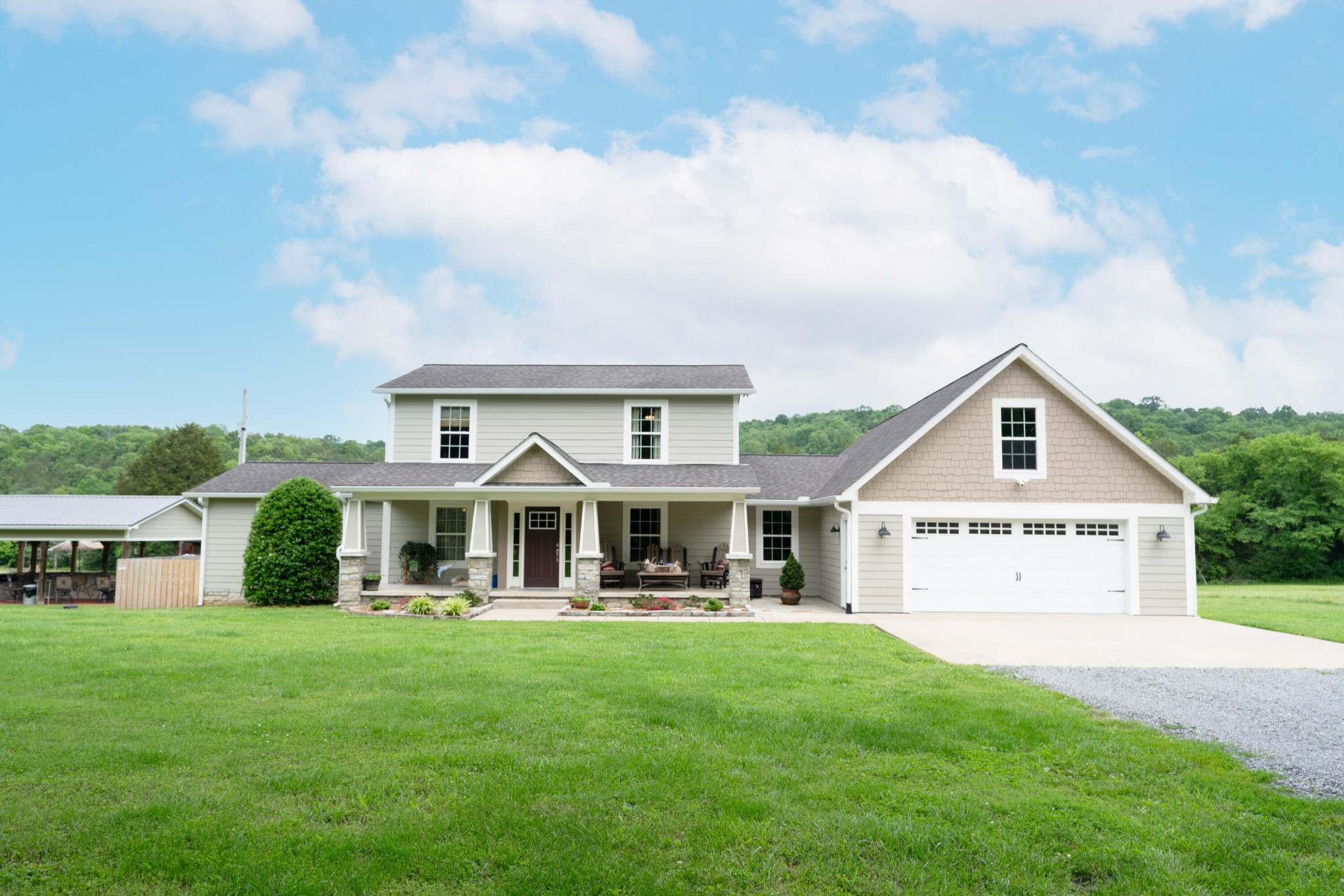 29 Roger Monk Road Petersburg, TN 37144 - Photo 3 of 94 a front view of a house with a yard