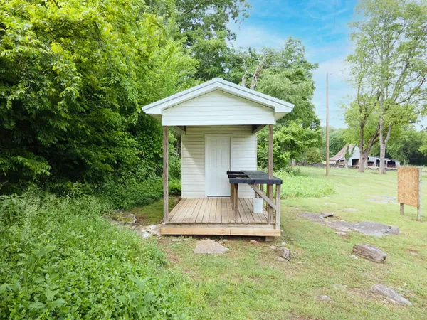 $2,796,000 | 29 Roger Monk Road, Petersburg, TN 37144