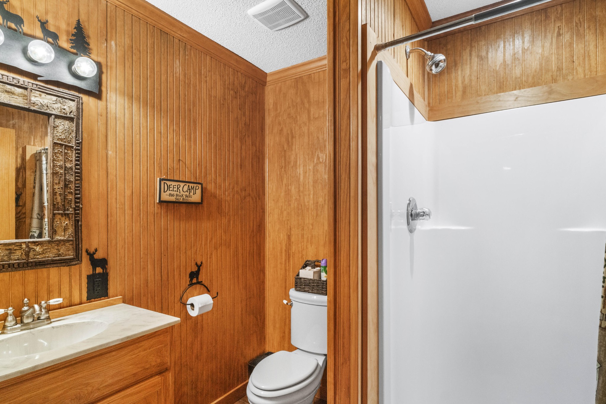 29 Roger Monk Road Petersburg, TN 37144 - Photo 61 of 94 a bathroom with a sink a toilet and shower
