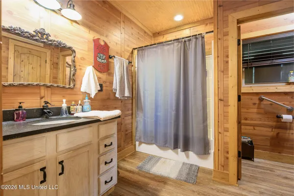 $699,900 | 3236 Fowl Road, Leakesville, MS 39451