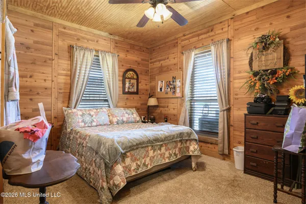 $699,900 | 3236 Fowl Road, Leakesville, MS 39451