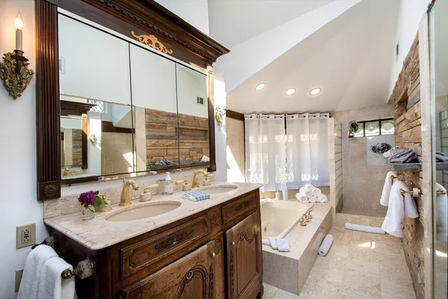 $30,000 | 19 Hobart Lane, Cohasset, MA 02025