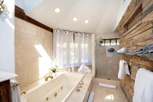 $30,000 | 19 Hobart Lane, Cohasset, MA 02025