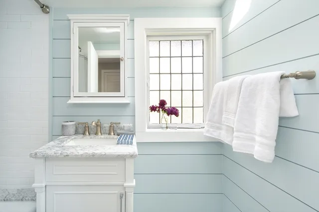 $30,000 | 19 Hobart Lane, Cohasset, MA 02025