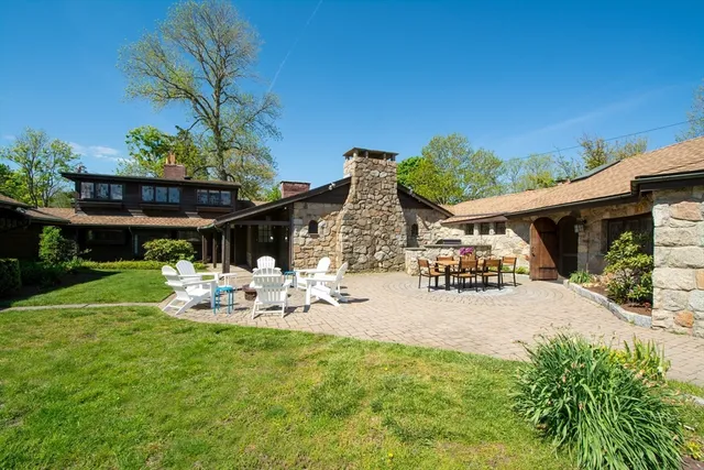 $30,000 | 19 Hobart Lane, Cohasset, MA 02025