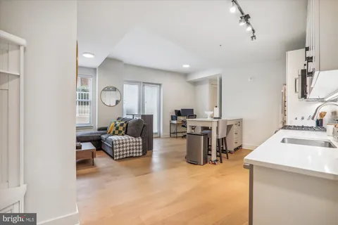 $1,850 | 6803 Cameron Drive Northwest, Unit 1, Washington, DC 20012