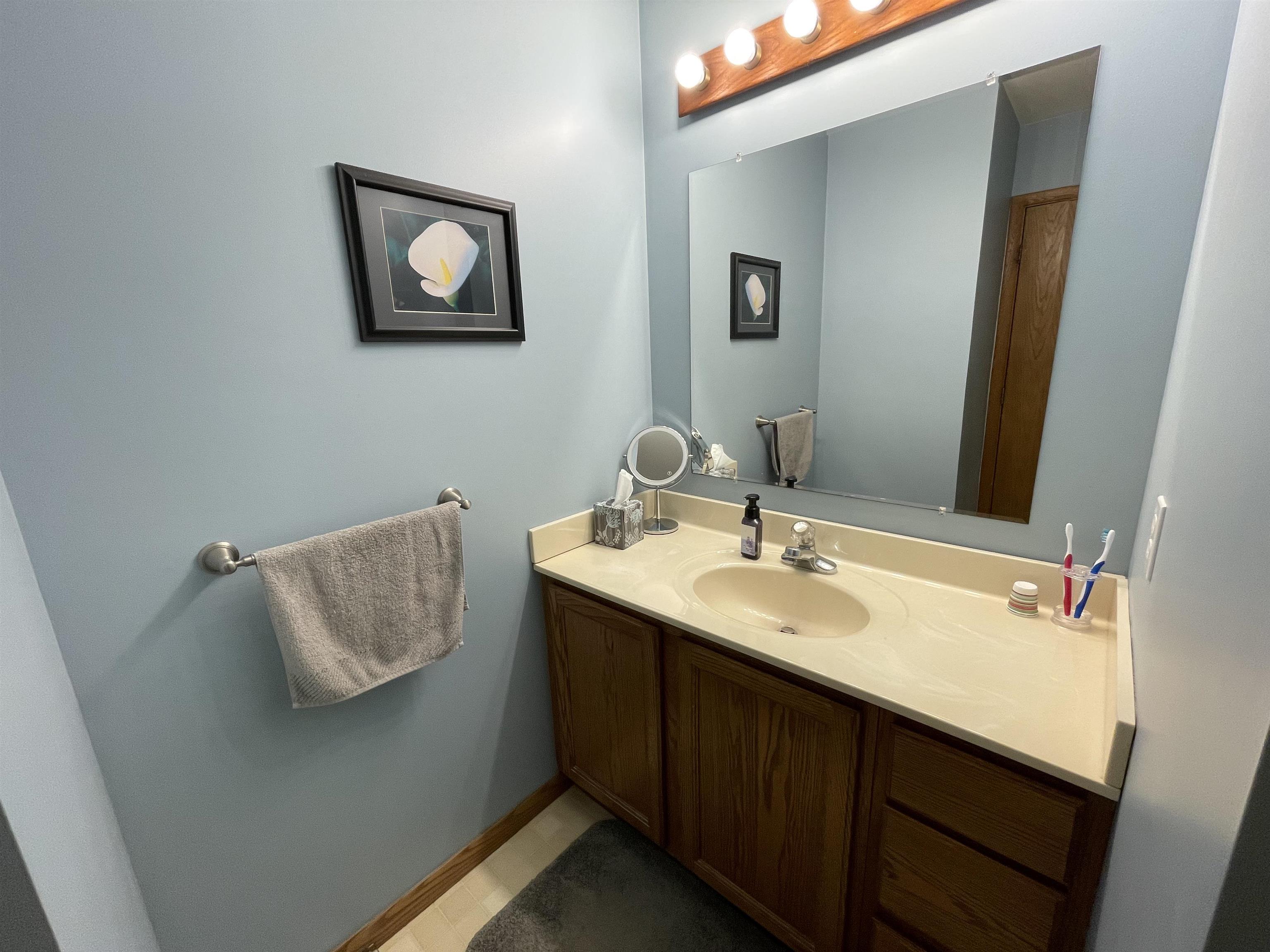 100 Tierney Road Bay City, MI 48708 - Photo 19 of 34