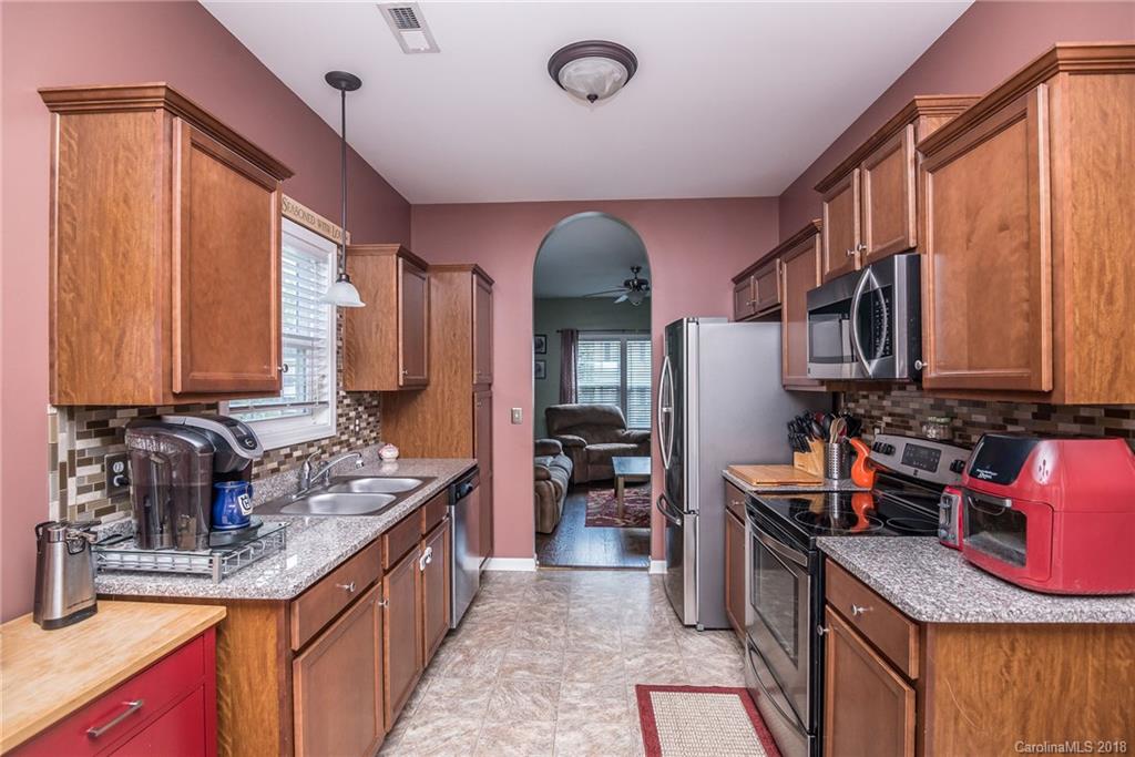 439 Danielle Way Fort Mill, SC 29715 - Photo 12 of 22 Gallery Image 12