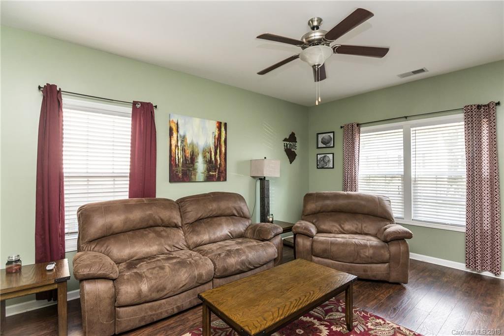 439 Danielle Way Fort Mill, SC 29715 - Photo 8 of 22 Gallery Image 8