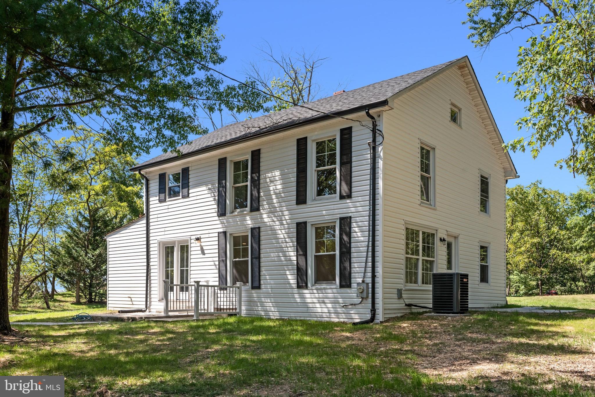 113 Hunting Ridge Road Winchester, VA 22603 - Photo 1 of 31 Gallery Image 1