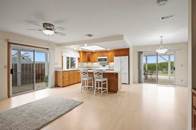 $799,000 | 13560 Avenida Del Charro, El Cajon, CA 92021