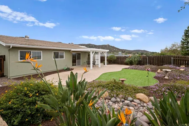 $799,000 | 13560 Avenida Del Charro, El Cajon, CA 92021