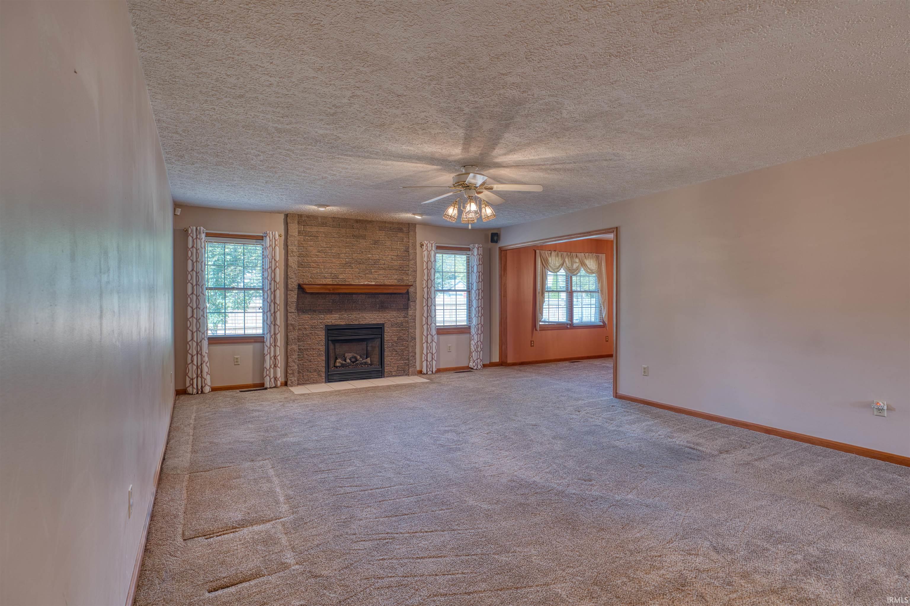 6655 Oak View Court Newburgh, IN 47630 - Photo 7 of 24