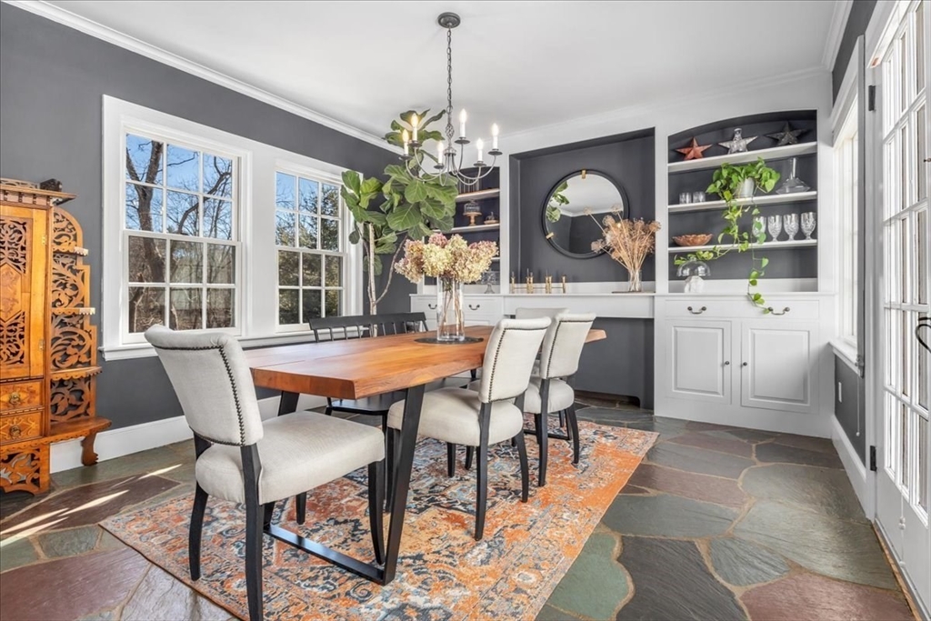 304 Dover Road Westwood, MA 02090 - Photo 8 of 42 Gallery Image 8