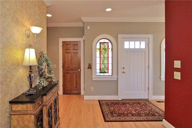 367 Burnt House Road Lebanon, TN 37090 - Photo 5 of 20 a view of entryway with a rug