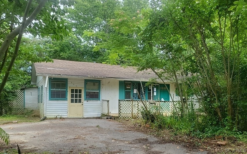 428 Maon Road Farnham, VA 22460 - Photo 1 of 14 Gallery Image 1