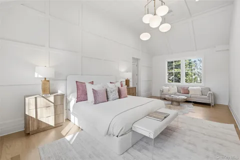 $3,395,000 | 83 Orchard Avenue, Rye, NY 10580