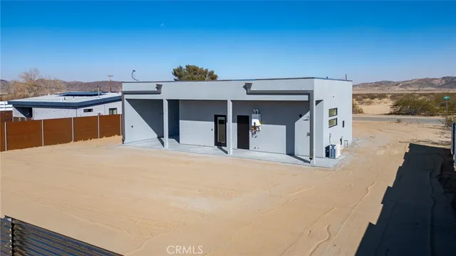 $329,900 | 5090 1st Street West, Joshua Tree, CA 92252