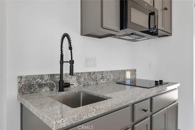 $329,900 | 5090 1st Street West, Joshua Tree, CA 92252