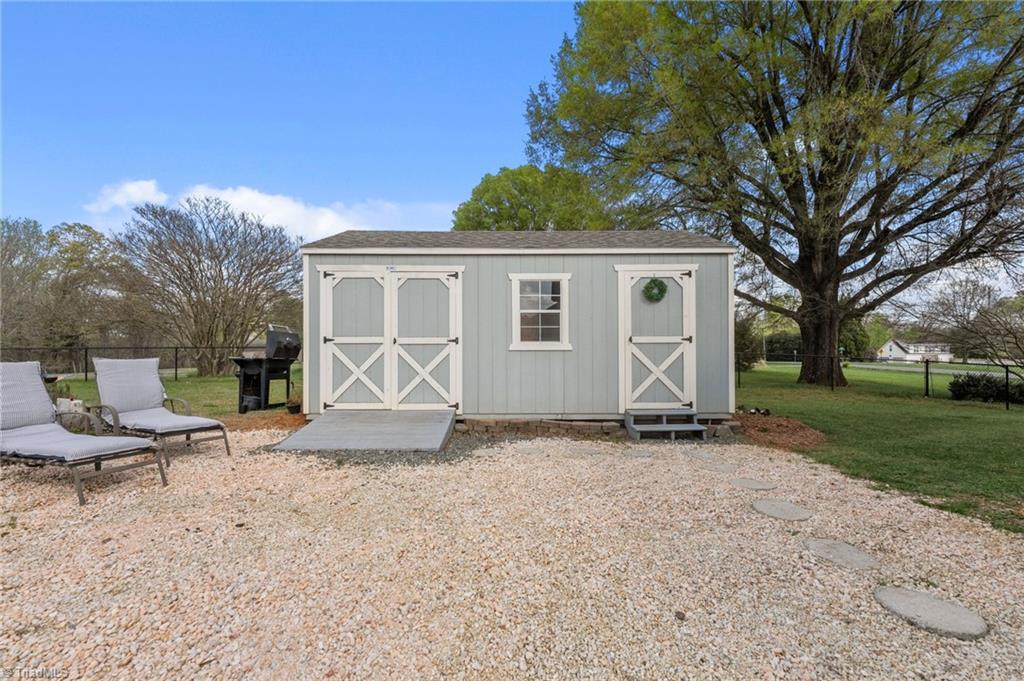 1969 Bellemont-Alamance Road Burlington, NC 27215 - Photo 38 of 39