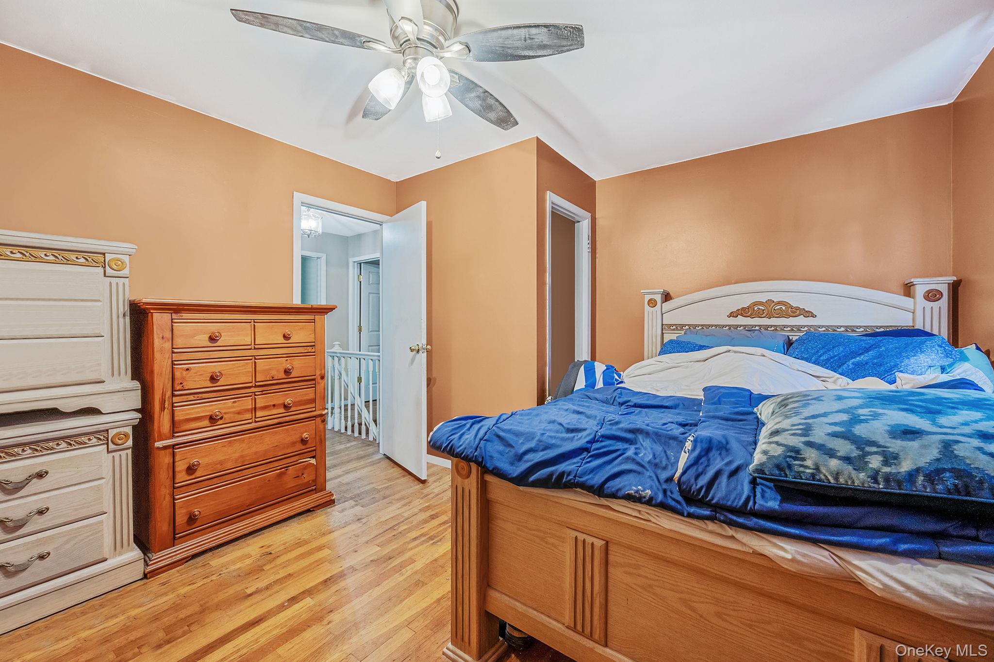 1335 August Road North Babylon, NY 11703 - Photo 33 of 40