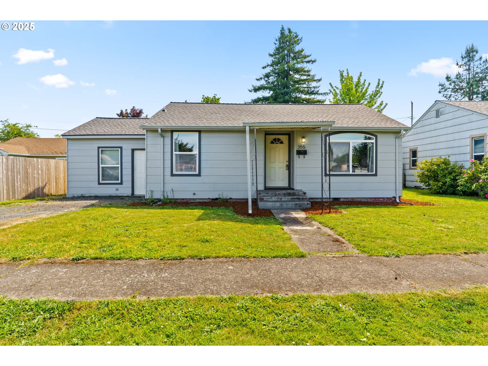 355 22nd Street Springfield, OR 97477 - Photo 1 of 36
